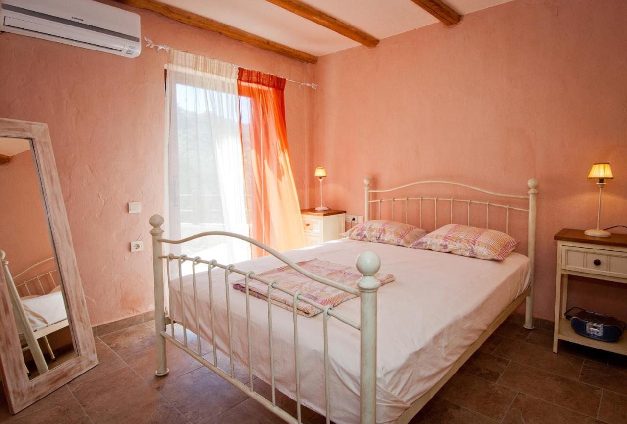 Amorosa Villas Lagopodhon Zewnętrze zdjęcie